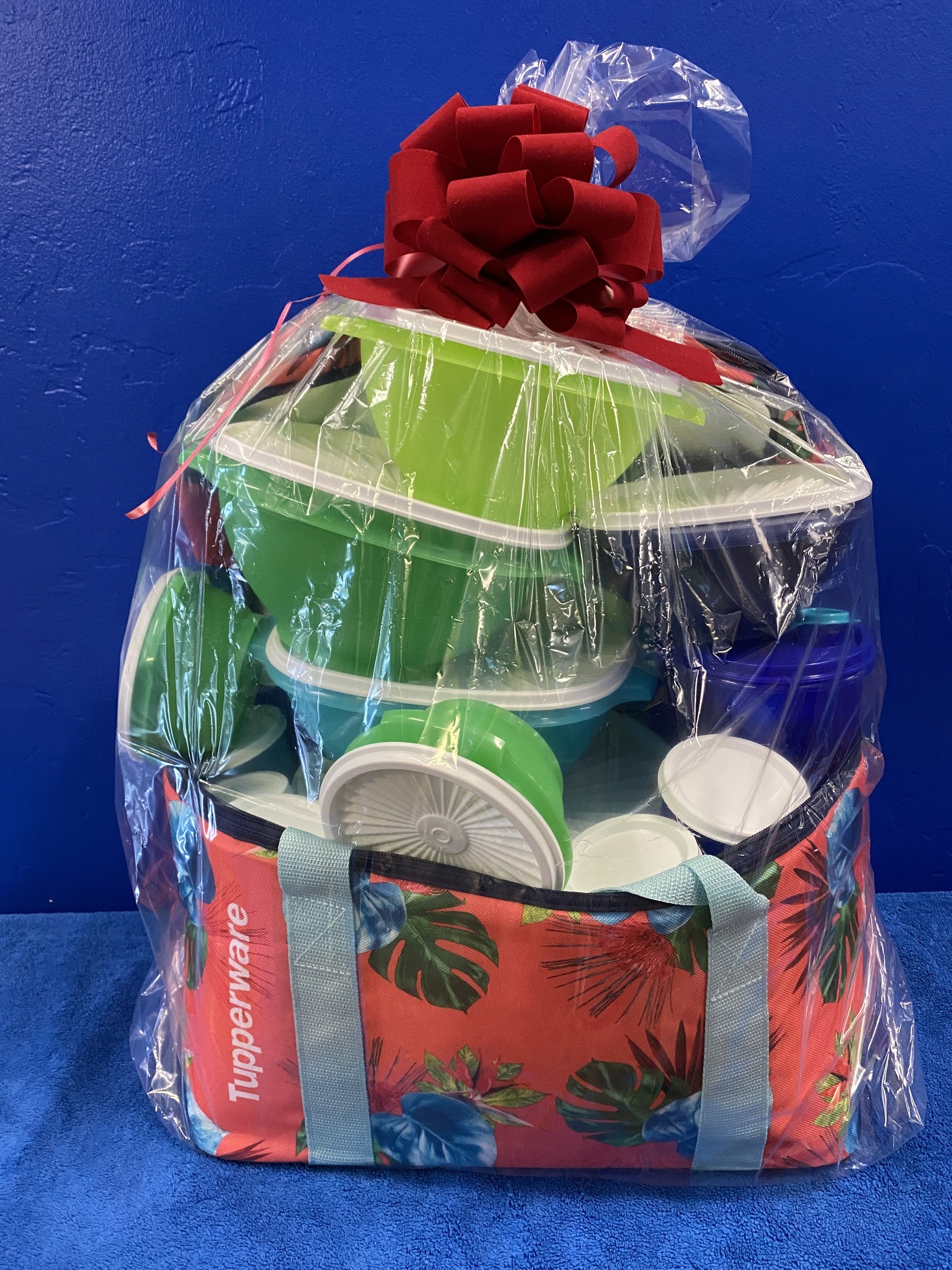 Tupperware Gift Basket - Erik Hite Foundation